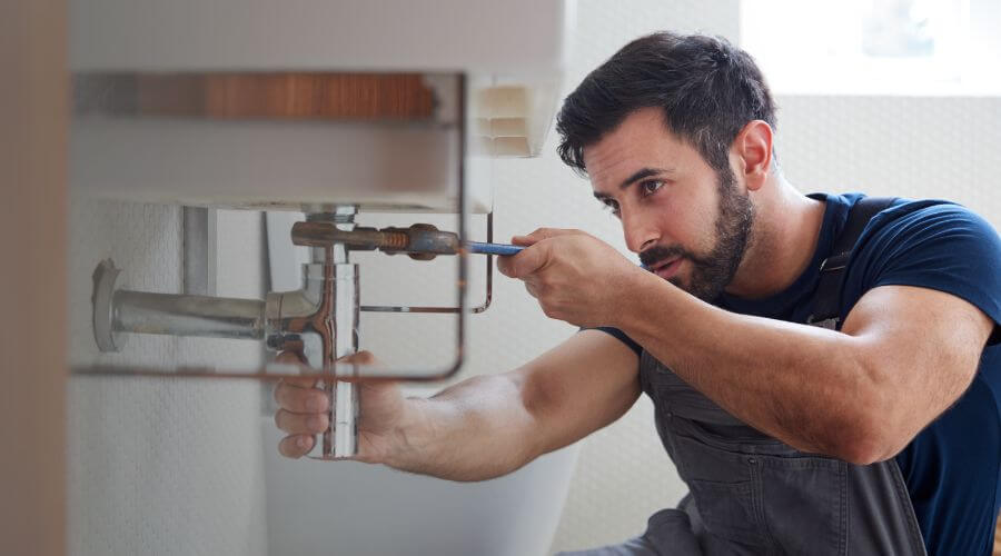 Sink pipe leak repair in Tollesboro, KY
